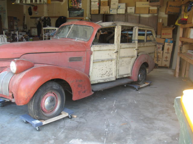 1939 Pontiac Woodie Station Wagon - photo 3