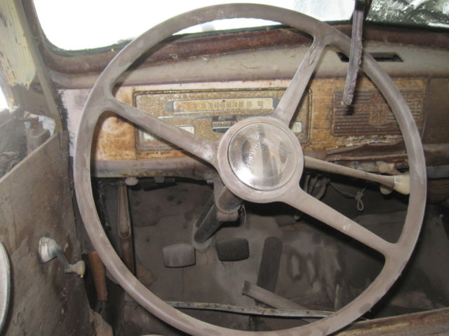 1939 Pontiac Woodie Station Wagon - photo 4