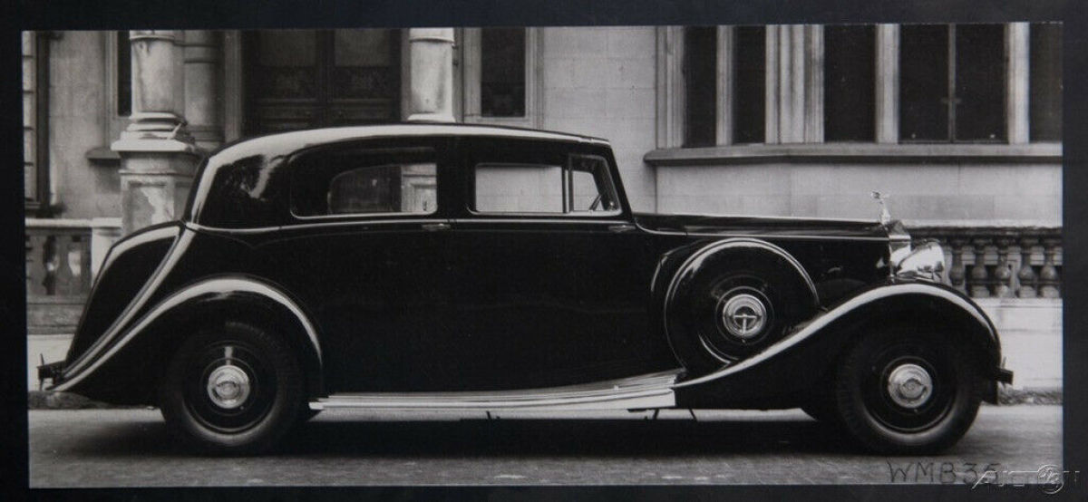 1939 Rolls-Royce Wraith Touring Limousine - photo 3