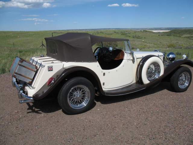 1939 Replica/Kit Makes SS-100 Jaguar Duke - photo 2