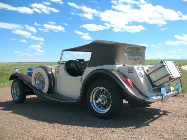 1939 Replica/Kit Makes SS-100 Jaguar Duke - photo 3