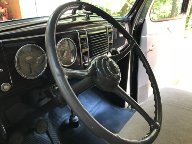 1939 Ford Standard coupe - photo 13