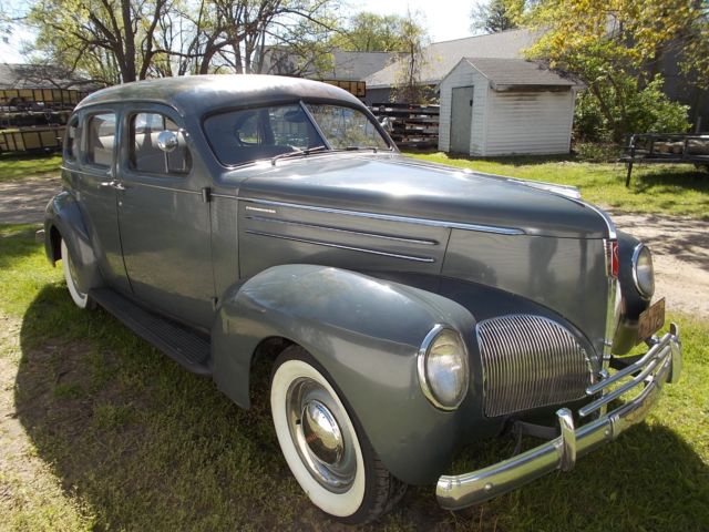 1939 Studebaker Commander Sedan - photo 4