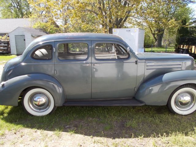 1939 Studebaker Commander Sedan - photo 5