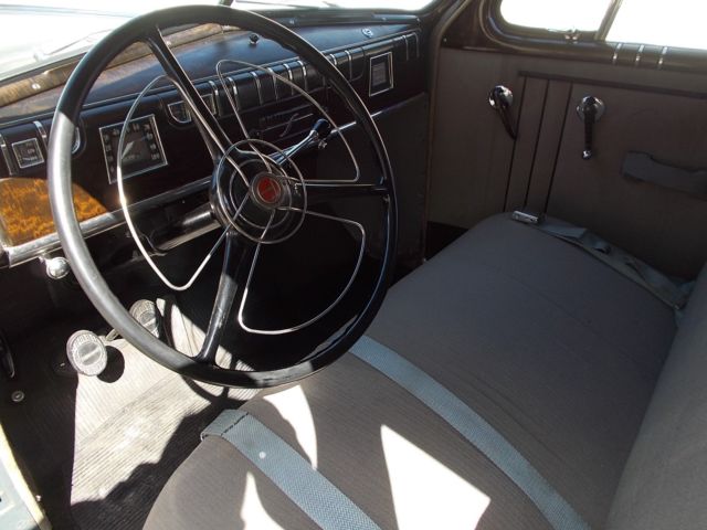 1939 Studebaker Commander Sedan - photo 7
