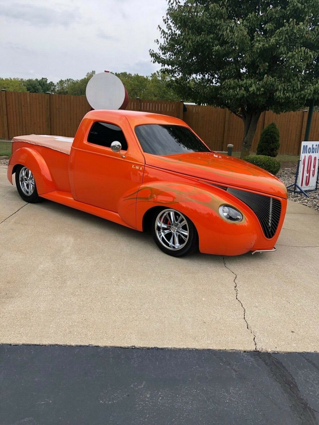 1939 studebaker LS1 motor!! title listed has a 1939 studebaker. 1939 Studebaker