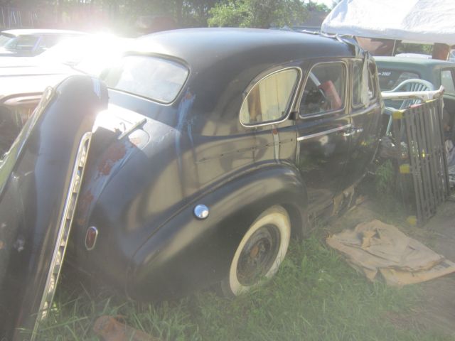 1940 Chevrolet Sedan Master Deluxe - photo 2