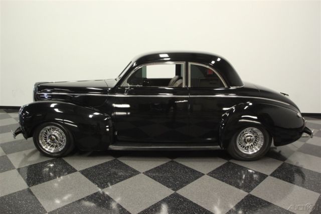1940 Dodge Sedan - photo 2