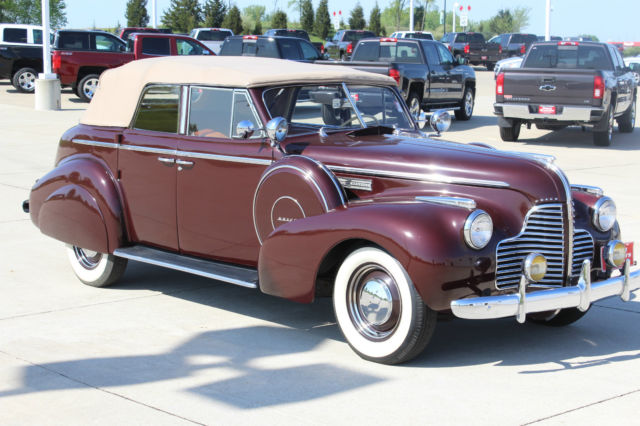 1940 Buick 41C Special Convertible Phaeton - photo 2