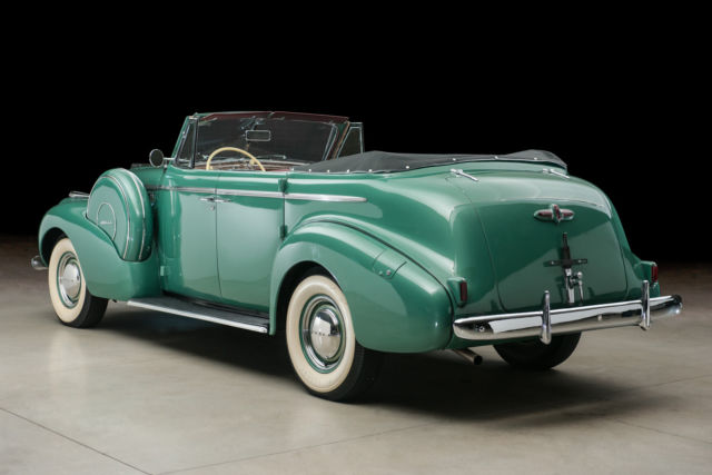1940 Buick Century Convertible Phaeton - photo 2