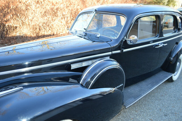 1940 Buick Limited Model 81 - photo 10
