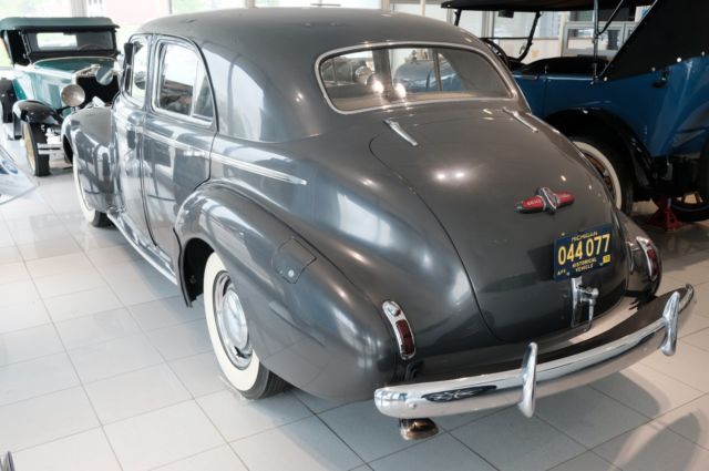 1940 Buick Super 4-Door Sedan - photo 5