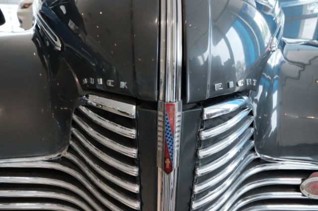 1940 Buick Super 4-Door Sedan - photo 7