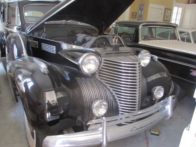 1940 Cadillac Series 75 Open Chauffeur Compartment Towncar Body 1 of 14 by Fleetwood - photo 3