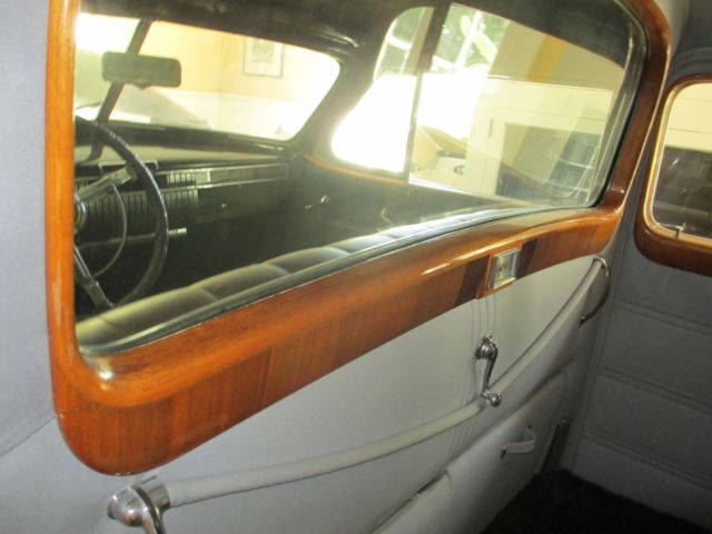 1940 Cadillac Series 75 Open Chauffeur Compartment Towncar Body 1 of 14 by Fleetwood - photo 9
