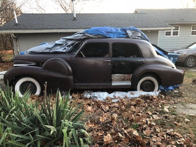 1940 Cadillac Fleetwood 4 door/v8/standard transmission 1940 Cadillac Fleetwood 4 door Fleetwood