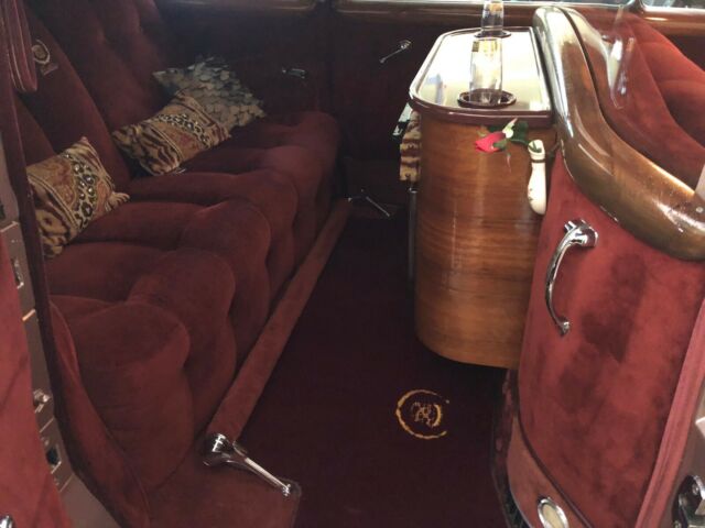 1940 Cadillac Fleetwood Limousine - photo 7