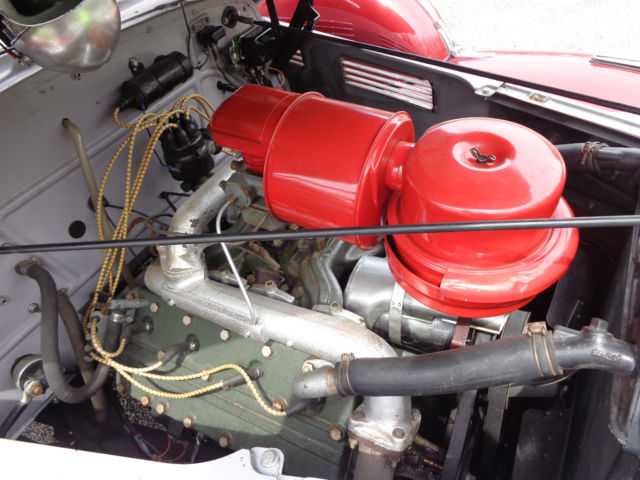 1940 Cadillac Series 60 Sedan - photo 11