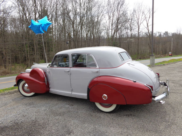 1940 Cadillac Series 60 Sedan - photo 2