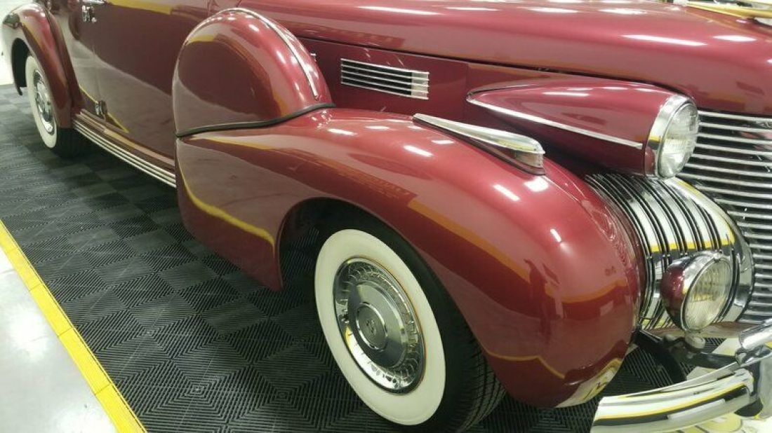 1940 Cadillac Series 60 Street Rod Sedan - photo 11
