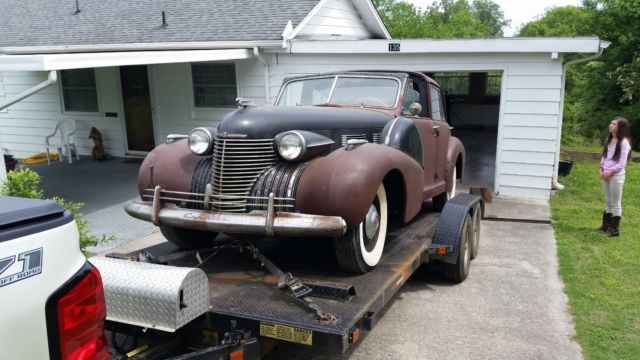 1940 Cadillac 60 Special Fleetwood - photo 2