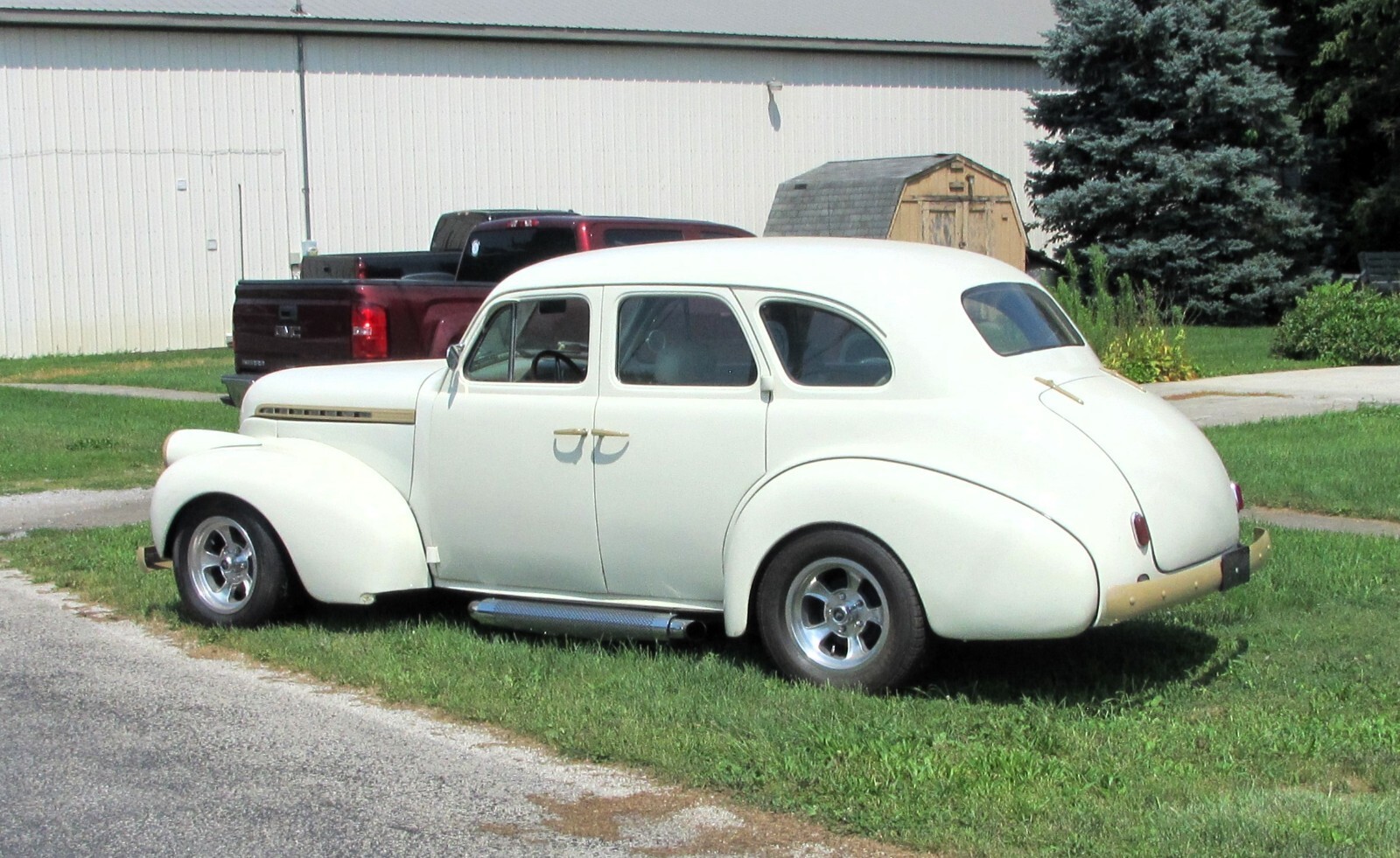 1940 Chevrolet Special Deluxe 4-door - photo 10