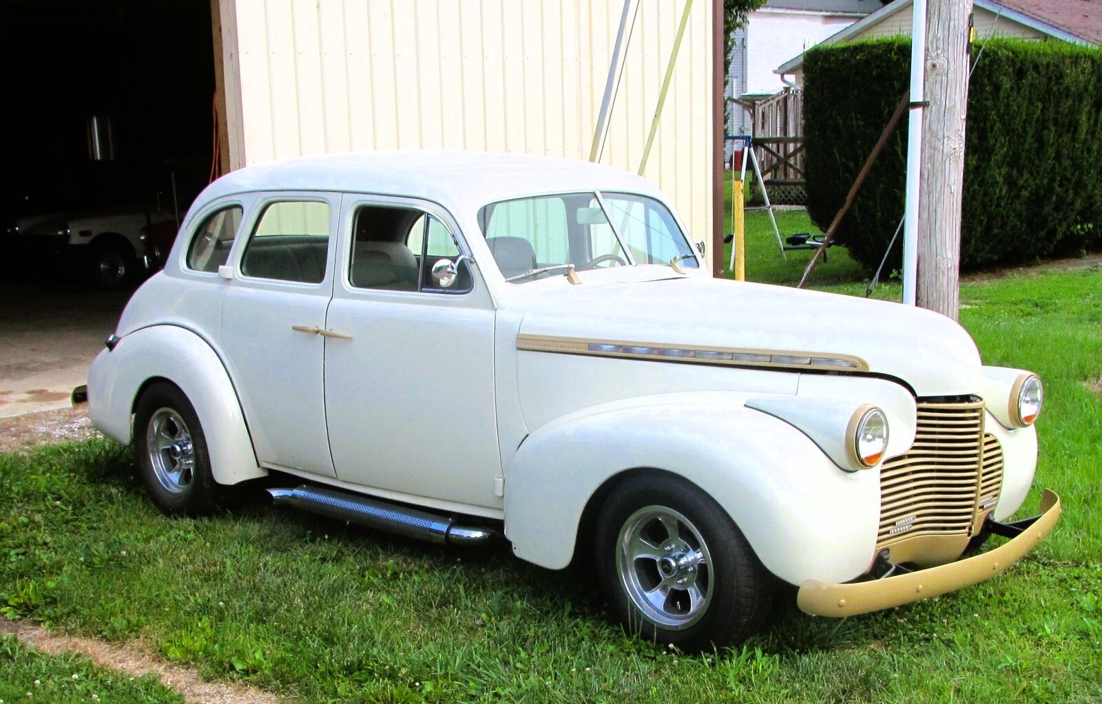 1940 Chevrolet Special Deluxe 4-door - photo 6