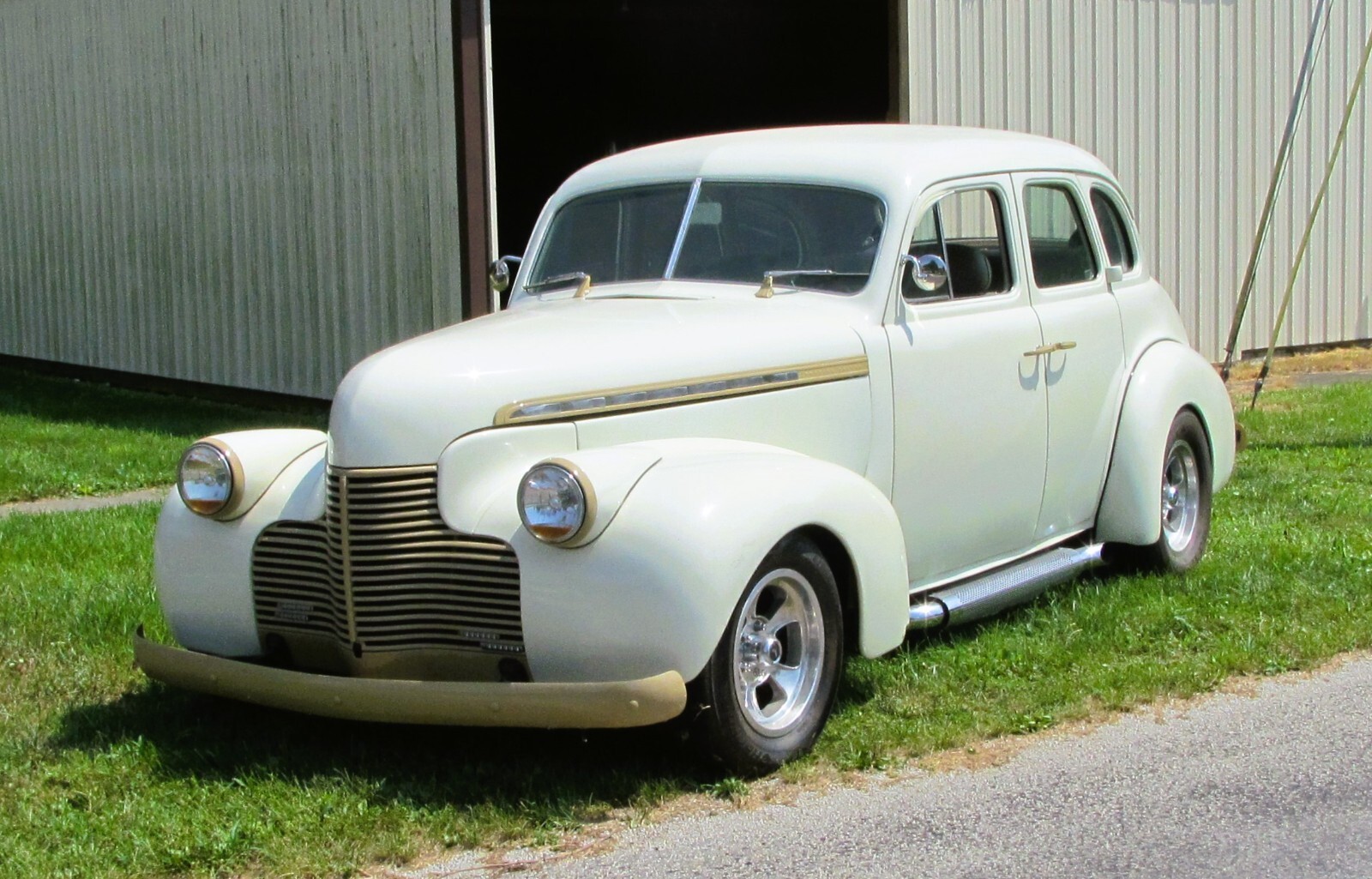 1940 Chevrolet Special Deluxe 4-door - photo 9
