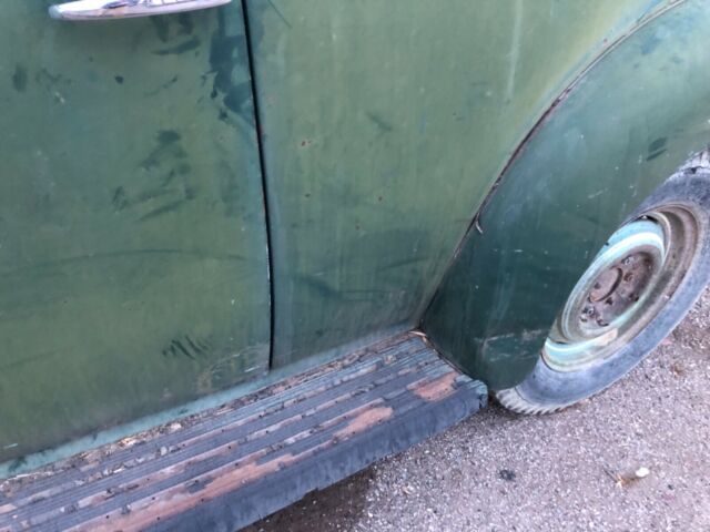 1940 Chevrolet Sedan - photo 5