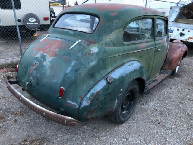 1940 Chevrolet Sedan - photo 8