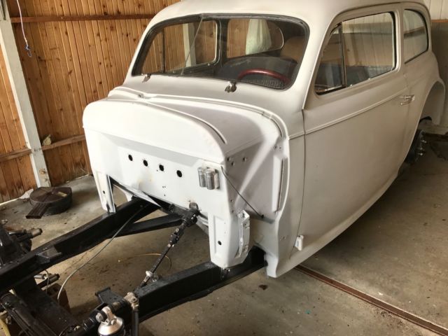 1940 Chevrolet 2 door sedan - photo 4