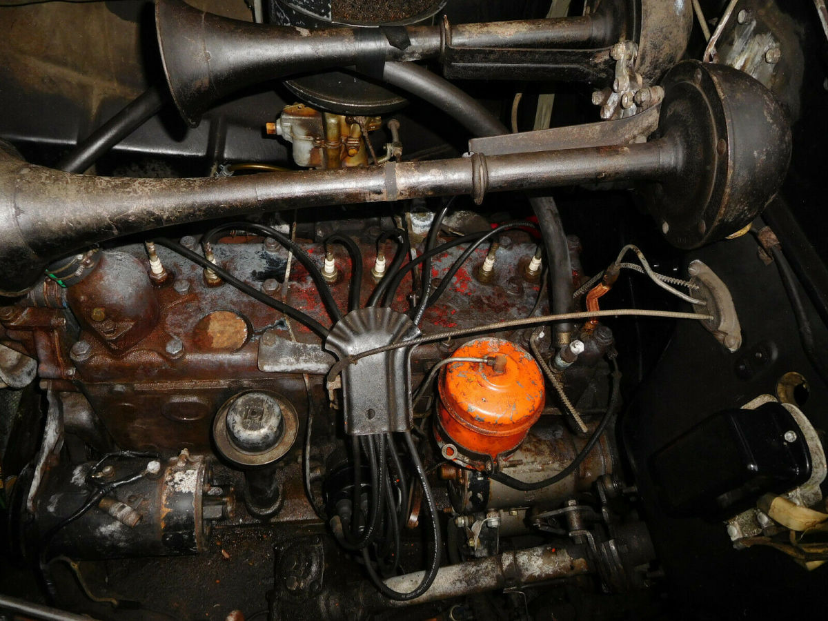 1940 Chrysler Royal - photo 10