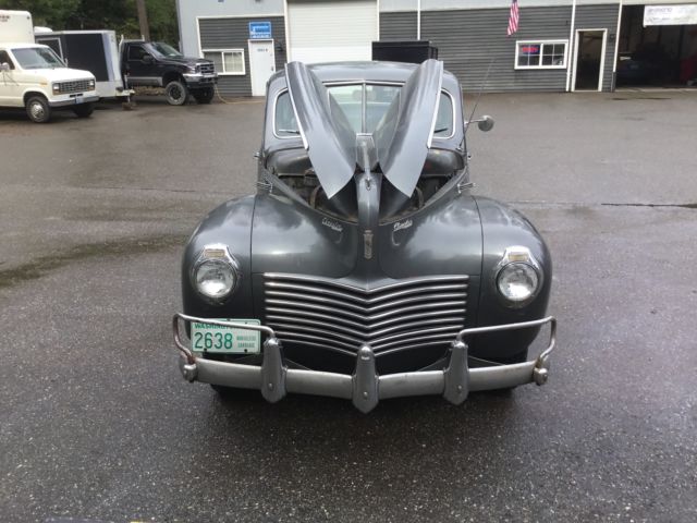 1940 Chrystler Windsor Deluxe 1940 Chrysler Windsor 4 door suicide Deluxe