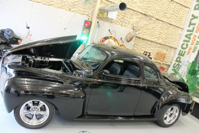 1940 DeSoto 2 door - photo 6