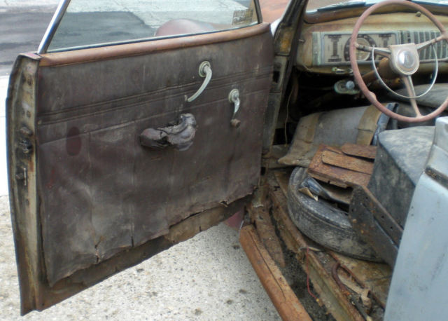1940 DeSoto - photo 12