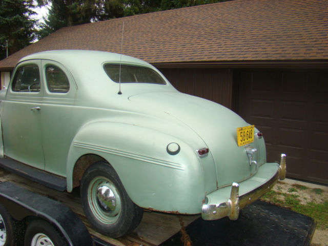 1940 Dodge Business Coupe - photo 3