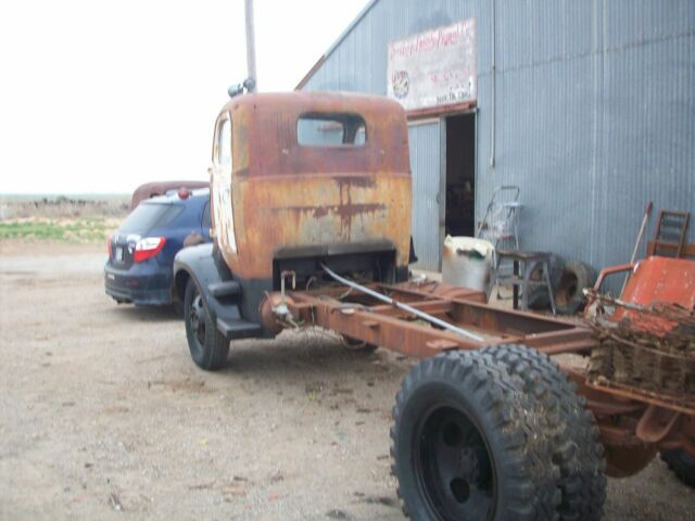 1940 Dodge COE - photo 9