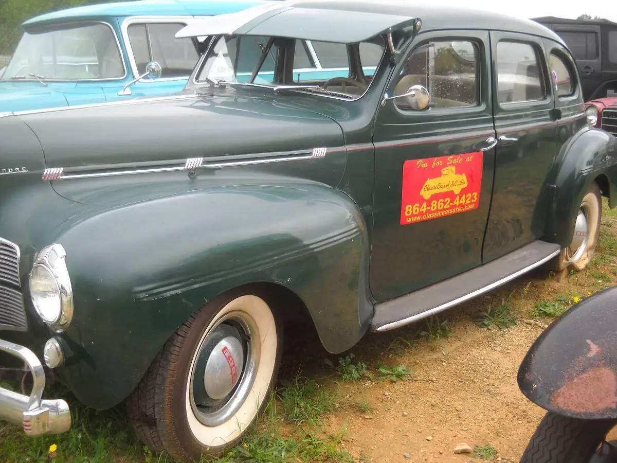1940 Dodge D17 4-Door Sedan