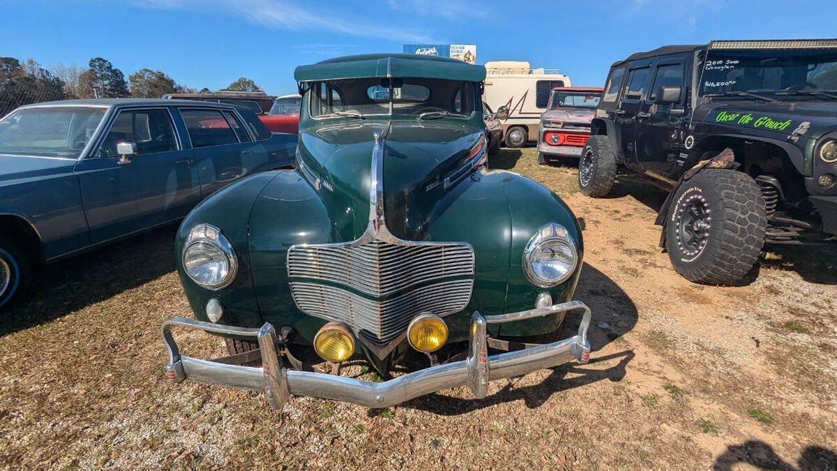 1940 Dodge D17 4-Door Sedan - photo 4