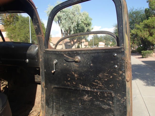 1940 Dodge Power Wagon - photo 12