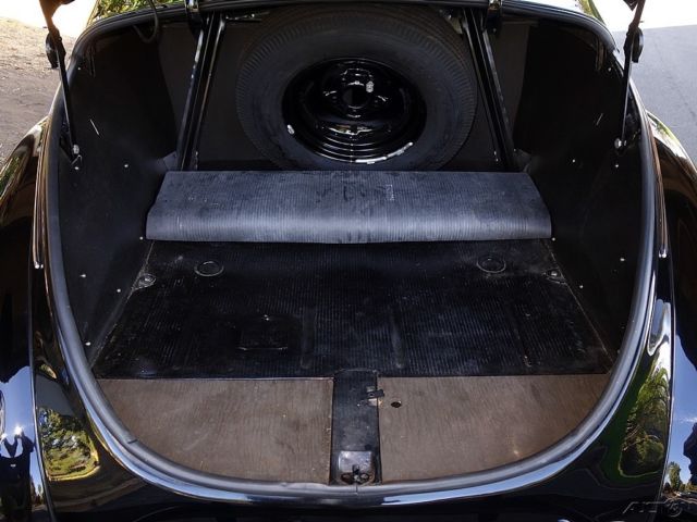 1940 Ford 2 Door Deluxe Business Coupe - photo 12