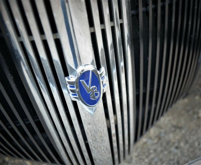 1940 Ford 2 DOOR TUDOR HIGH QUALITY RESTORATION TO FACTORY SPECFICATIONS - photo 11