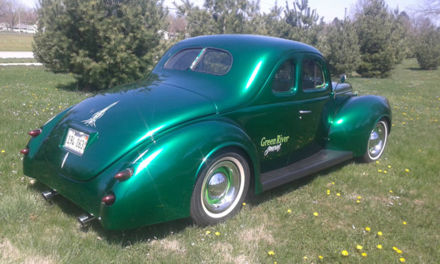 1940 Ford 5 window coupe - photo 3