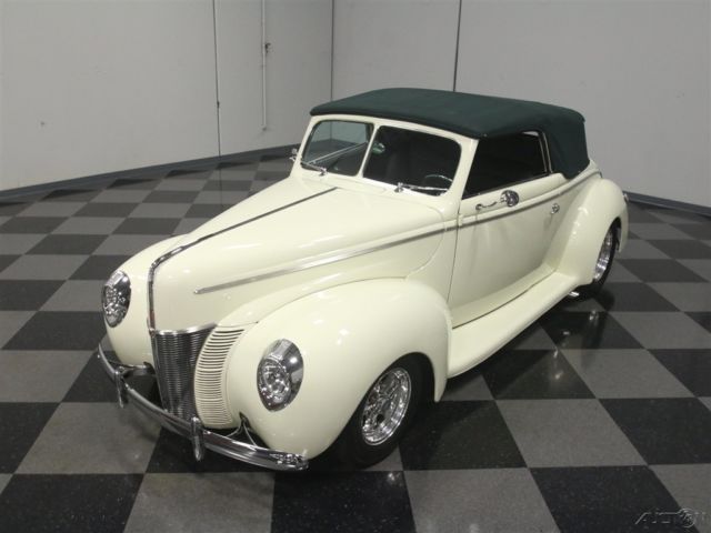 1940 Ford Cabriolet - photo 10
