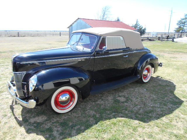 1940 Ford Convertible - photo 7