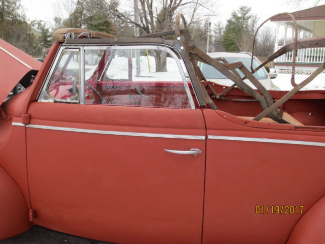 1940 Ford convertible - photo 12