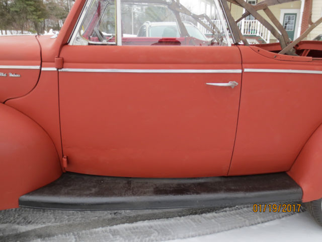 1940 Ford convertible - photo 4