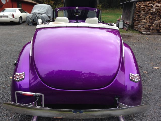 1940 Ford Deluxe Convertible - photo 10