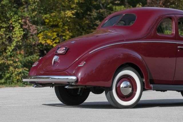 1940 Ford Coupe Flathead V8 - photo 9