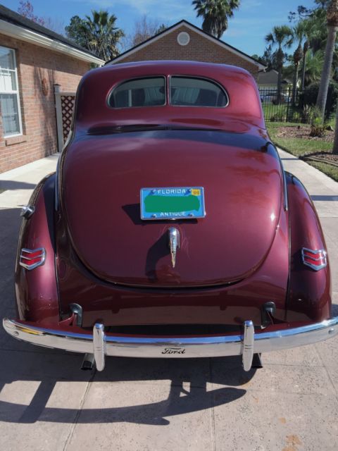 1940 Ford Coupe - photo 2